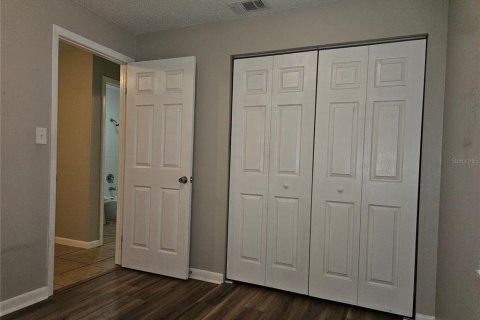 Apartamento en alquiler en Tampa, Florida, 2 dormitorios, 69.86 m2 № 1824668 - foto 10