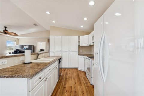 Villa ou maison à vendre à Plant City, Floride: 2 chambres, 107.02 m2 № 2092089 - photo 25