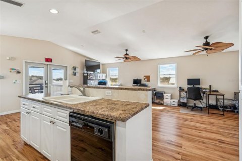 Villa ou maison à vendre à Plant City, Floride: 2 chambres, 107.02 m2 № 2092089 - photo 22