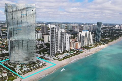 Condominio en venta en Sunny Isles Beach, Florida, 2 dormitorios, 107.86 m2 № 2008422 - foto 30