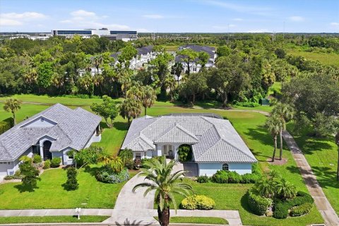 House in Venice, Florida 4 bedrooms, 229 sq.m. № 2360936