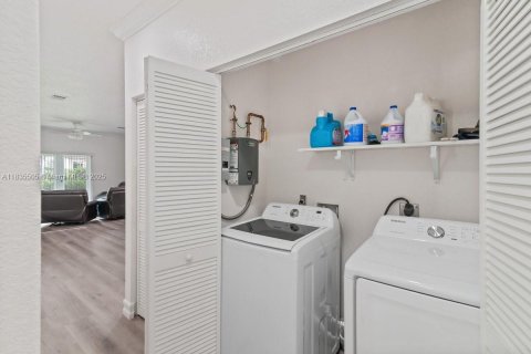 Купить виллу или дом в Майами-Гарденс, Флорида 3 спальни, 114.83м2, № 1943130 - фото 4