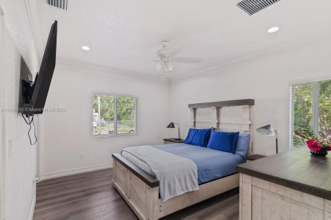 Купить виллу или дом в Майами-Гарденс, Флорида 3 спальни, 114.83м2, № 1943130 - фото 13