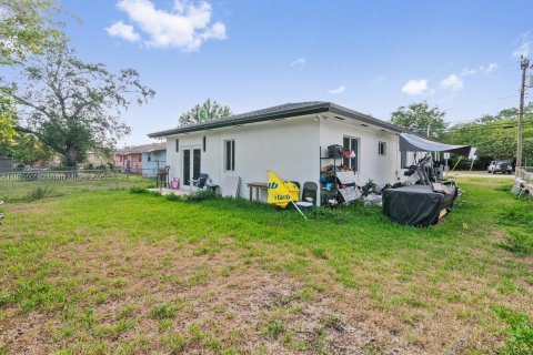 Купить виллу или дом в Майами-Гарденс, Флорида 3 спальни, 114.83м2, № 1943130 - фото 18