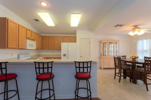 House in Summerfield, Florida 2 bedrooms, 146.32 sq.m. № 1858183 - photo 29