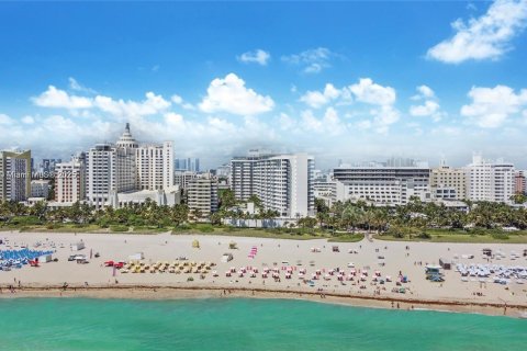 Condo in Miami Beach, Florida  № 2061678 - photo 5