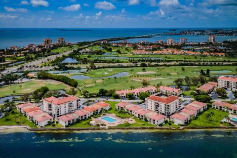 Copropriété à louer à Saint Petersburg, Floride: 1 chambre, 73.39 m2 № 1052978 - photo 6