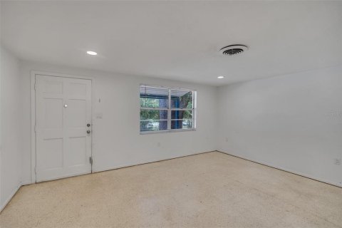 Casa en venta en Sarasota, Florida, 2 dormitorios, 113.99 m2 № 2151234 - foto 11