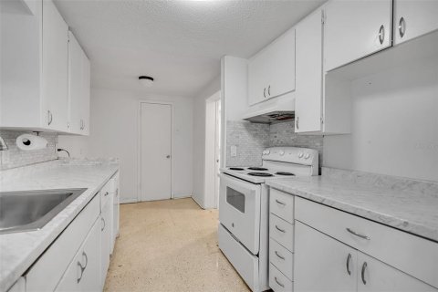 Casa en venta en Sarasota, Florida, 2 dormitorios, 113.99 m2 № 2151234 - foto 17