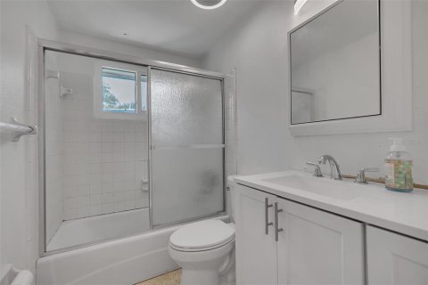Casa en venta en Sarasota, Florida, 2 dormitorios, 113.99 m2 № 2151234 - foto 24
