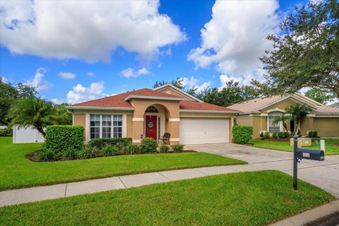 House in Casselberry, Florida 4 bedrooms, 182 sq.m. № 1847136 - photo 2