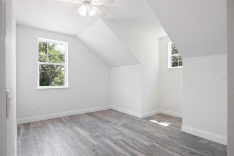 House in Plant City, Florida 4 bedrooms, 184.23 sq.m. № 1871201 - photo 14