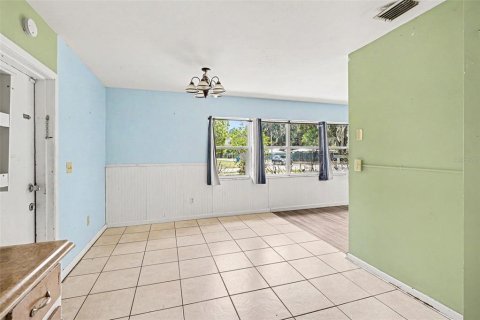 House in Fort Meade, Florida 3 bedrooms, 88.26 sq.m. № 2198397 - photo 6