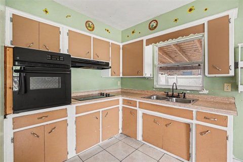 House in Fort Meade, Florida 3 bedrooms, 88.26 sq.m. № 2198397 - photo 10