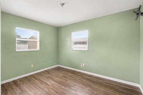 House in Fort Meade, Florida 3 bedrooms, 88.26 sq.m. № 2198397 - photo 14