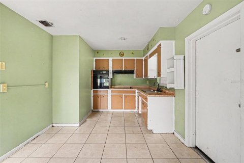 House in Fort Meade, Florida 3 bedrooms, 88.26 sq.m. № 2198397 - photo 9
