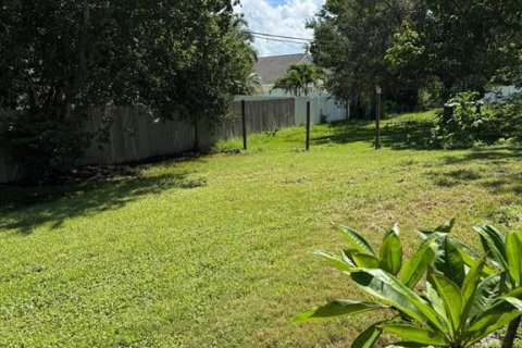 House in Kissimmee, Florida 4 bedrooms, 129.13 sq.m. № 1866330 - photo 11