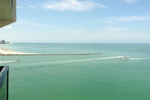 Condo in Clearwater, Florida, 2 bedrooms  № 538022 - photo 1