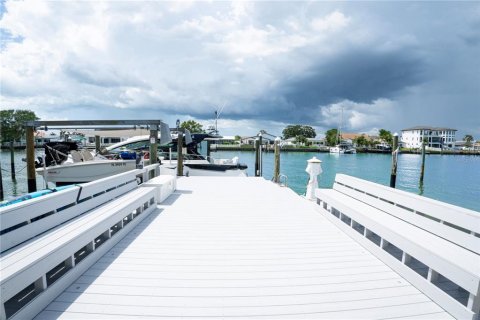Villa ou maison à vendre à Treasure Island, Floride: 4 chambres, 168.34 m2 № 1906119 - photo 6