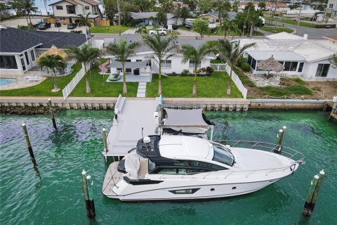 Villa ou maison à vendre à Treasure Island, Floride: 4 chambres, 168.34 m2 № 1906119 - photo 9