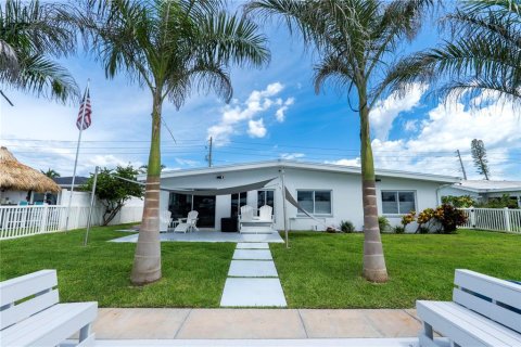 Villa ou maison à vendre à Treasure Island, Floride: 4 chambres, 168.34 m2 № 1906119 - photo 25