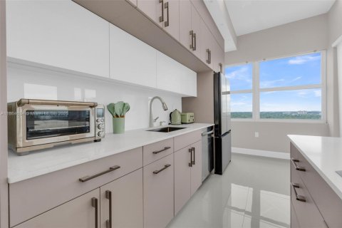 Купить кондоминиум в Авентура, Флорида 2 спальни, 149.11м2, № 1927222 - фото 4