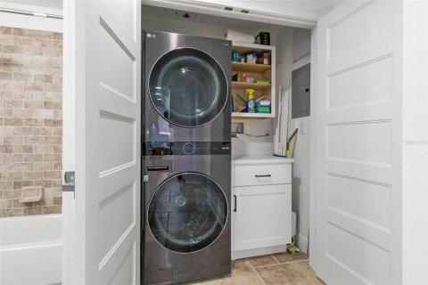 Condominio en venta en Palm Coast, Florida, 3 dormitorios, 158.12 m2 № 1202343 - foto 29