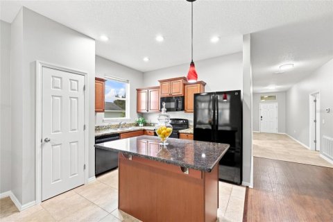 House in Groveland, Florida 3 bedrooms, 136.01 sq.m. № 2321251 - photo 10