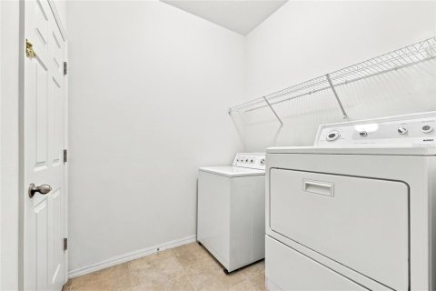 House in Groveland, Florida 3 bedrooms, 136.01 sq.m. № 2321251 - photo 22