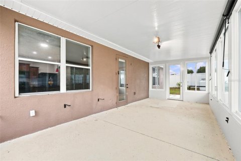 House in Groveland, Florida 3 bedrooms, 136.01 sq.m. № 2321251 - photo 24