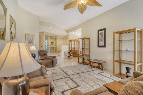 Copropriété à vendre à Sarasota, Floride: 2 chambres, 132.11 m2 № 1815694 - photo 8