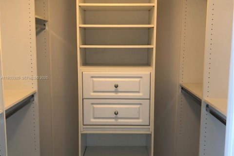 Condominio en venta en Miami, Florida, 2 dormitorios, 89.65 m2 № 1994059 - foto 25