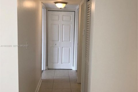 Condominio en venta en Miami, Florida, 2 dormitorios, 89.65 m2 № 1994059 - foto 14