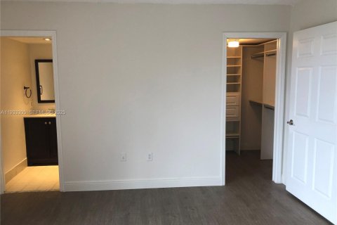 Condominio en venta en Miami, Florida, 2 dormitorios, 89.65 m2 № 1994059 - foto 22