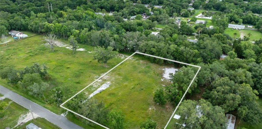Land in Orlando, Florida № 1527270