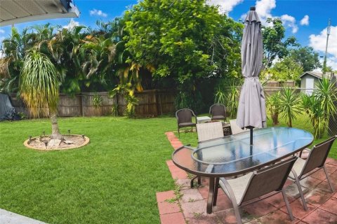 Casa en venta en Saint Petersburg, Florida, 2 dormitorios, 53.51 m2 № 2384134 - foto 26