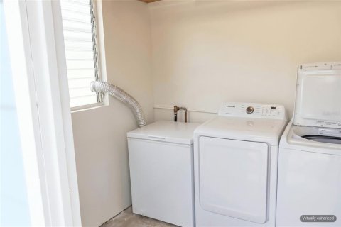 Casa en venta en Saint Petersburg, Florida, 2 dormitorios, 53.51 m2 № 2384134 - foto 25