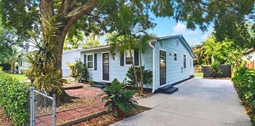 Casa en Saint Petersburg, Florida 2 dormitorios, 53.51 m2 № 2384134