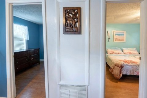 Casa en venta en Saint Petersburg, Florida, 2 dormitorios, 53.51 m2 № 2384134 - foto 16