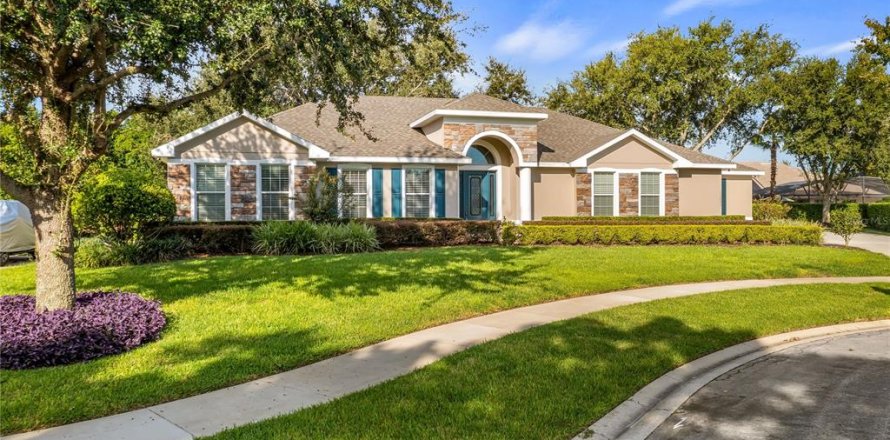 Casa en Clermont, Florida 3 dormitorios, 202.81 m2 № 1908807