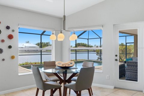 Villa ou maison à vendre à Port Charlotte, Floride: 3 chambres, 195.93 m2 № 2096960 - photo 18