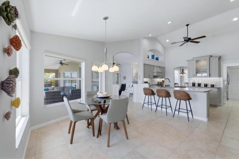 Villa ou maison à vendre à Port Charlotte, Floride: 3 chambres, 195.93 m2 № 2096960 - photo 19