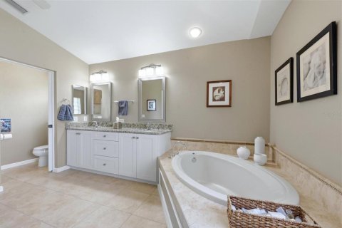 Villa ou maison à vendre à Port Charlotte, Floride: 3 chambres, 195.93 m2 № 2096960 - photo 29