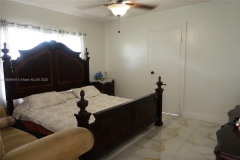 Купить виллу или дом в Майами, Флорида 3 спальни, 235.04м2, № 1938677 - фото 26