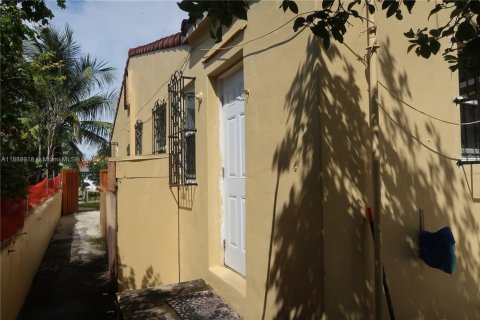 Купить виллу или дом в Майами, Флорида 3 спальни, 235.04м2, № 1938677 - фото 5