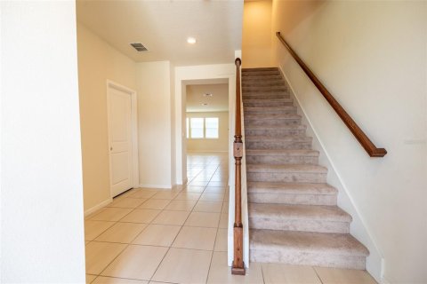 Touwnhouse à louer à Orlando, Floride: 4 chambres, 155.61 m2 № 2098564 - photo 5