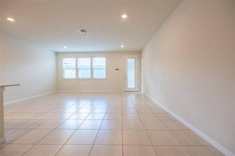 Touwnhouse à louer à Orlando, Floride: 4 chambres, 155.61 m2 № 2098564 - photo 20