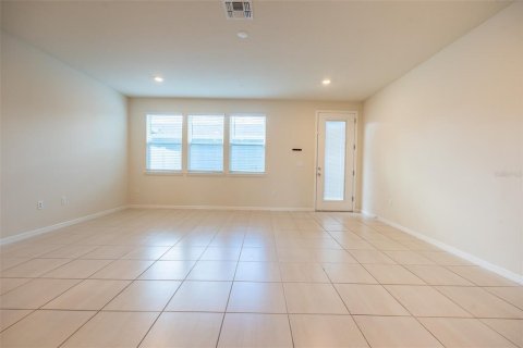Touwnhouse à louer à Orlando, Floride: 4 chambres, 155.61 m2 № 2098564 - photo 21