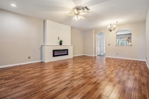 Touwnhouse à vendre à Fish Hawk, Floride: 2 chambres, 115.94 m2 № 1854246 - photo 17