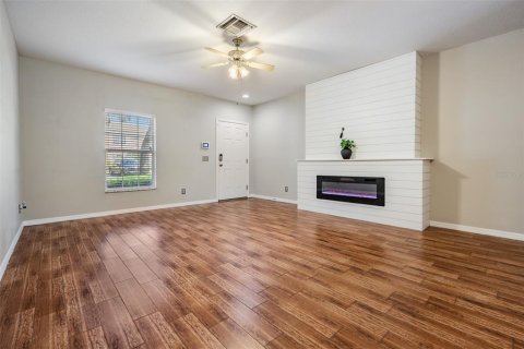 Touwnhouse à vendre à Fish Hawk, Floride: 2 chambres, 115.94 m2 № 1854246 - photo 18